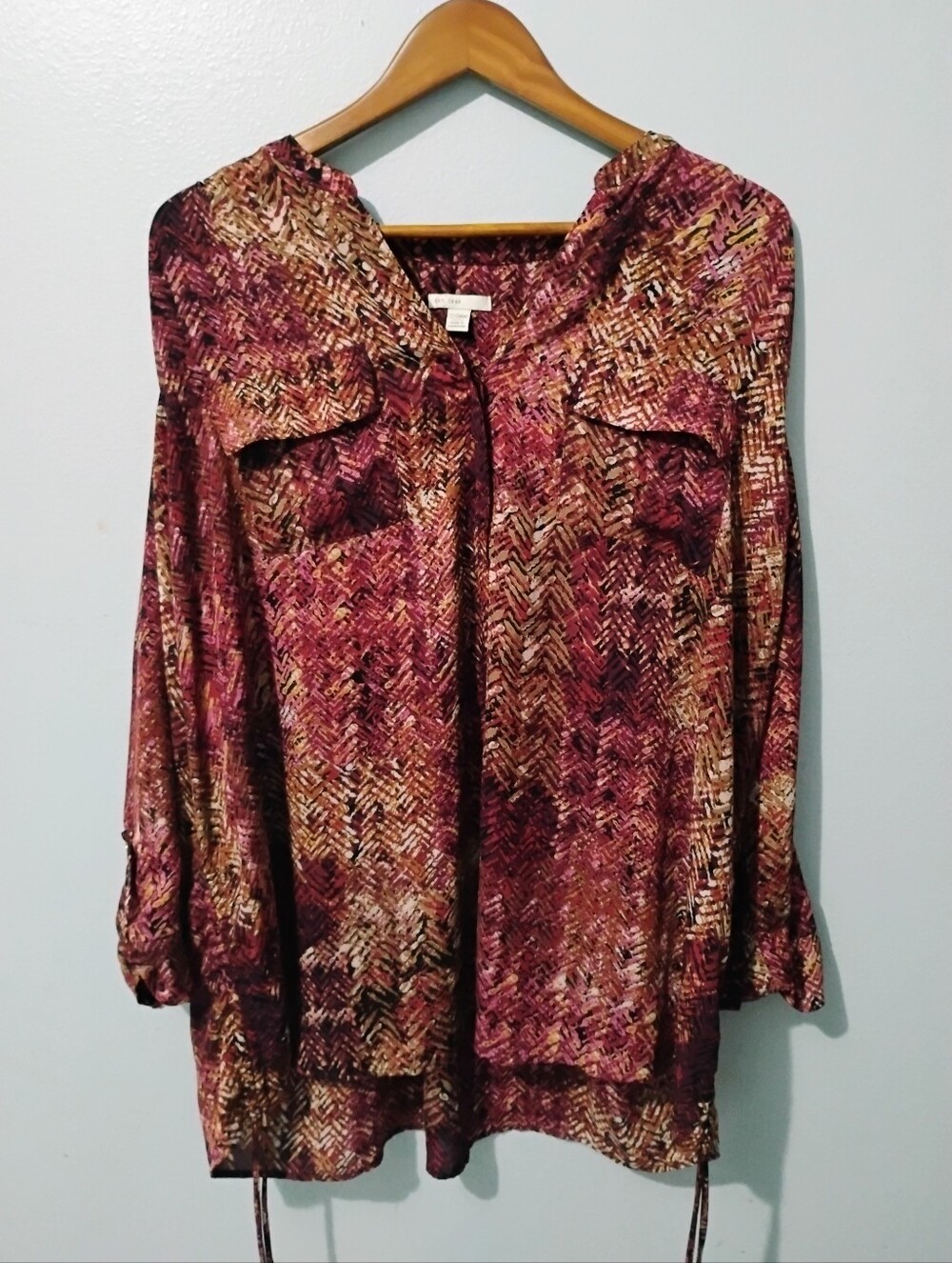 Women's Button-Front Long Sleeve Blouse - Burgundy Multi Print